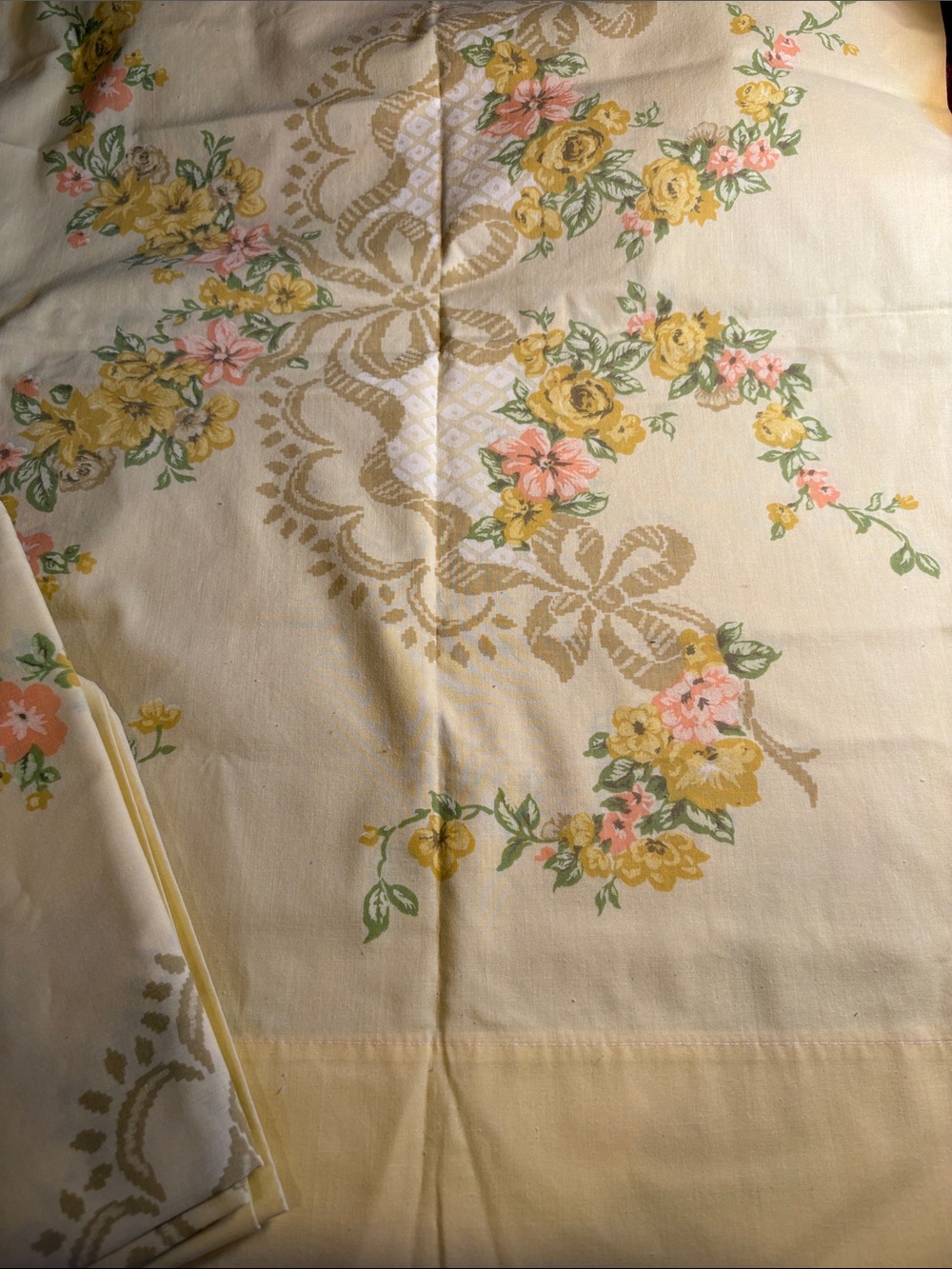 Vintage Classic Flowers and bows Soft Yellow with Pink Accents FF